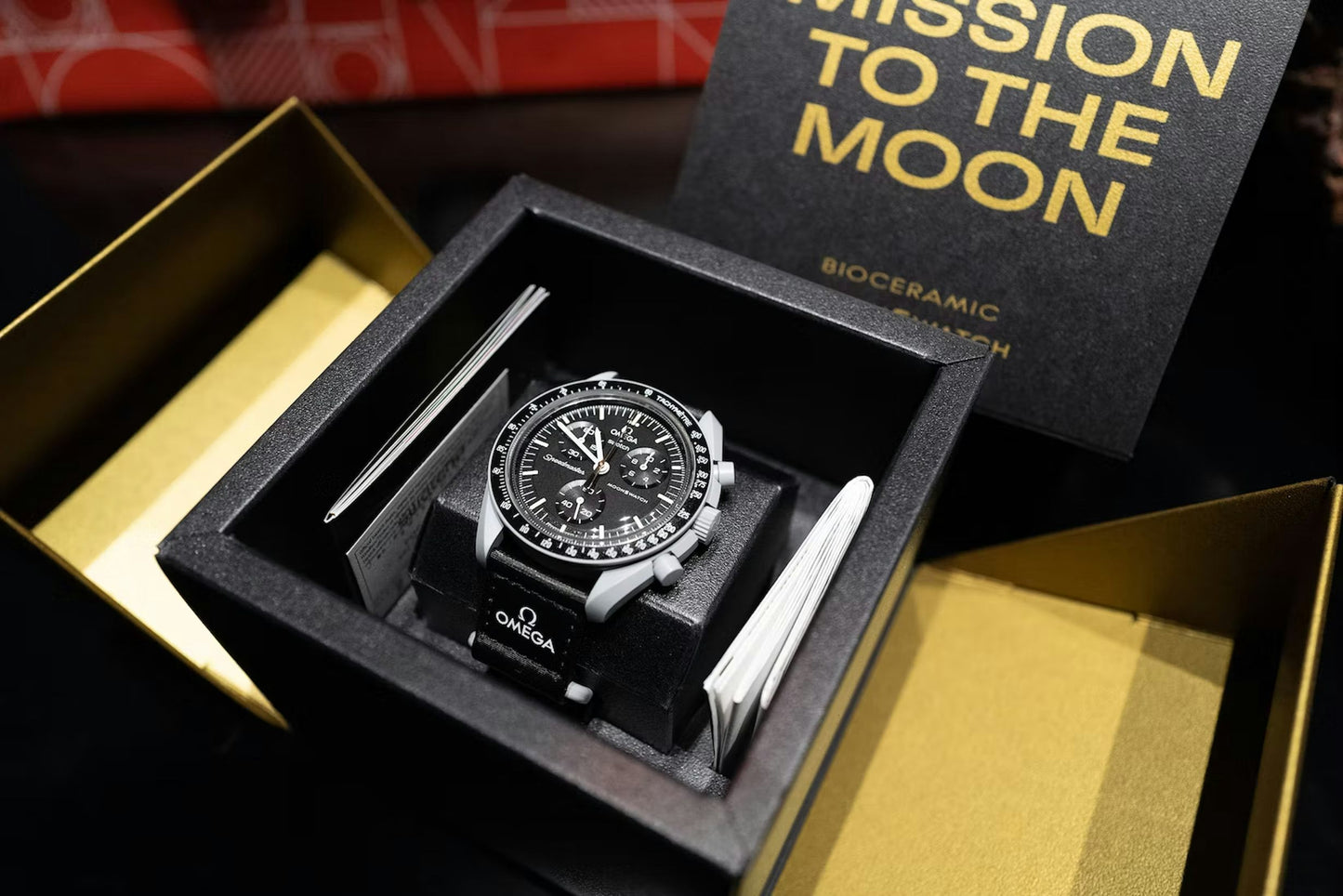 Swatch Omega x Moon Mission To The Moon Black - New Speedmaster Neavy Gray - Black Moonswatch