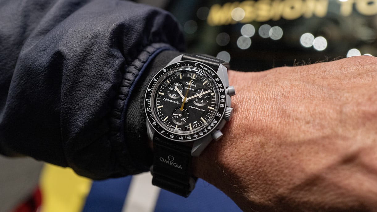 Swatch Omega x Moon Mission To The Moon Black - New Speedmaster Neavy Gray - Black Moonswatch
