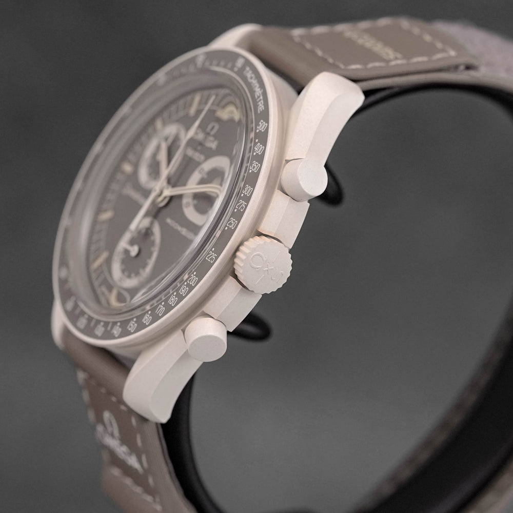 Swatch Omega x Moon Mission On Earth - Desert Speedmaster Greige (Taupe) Moonswatch