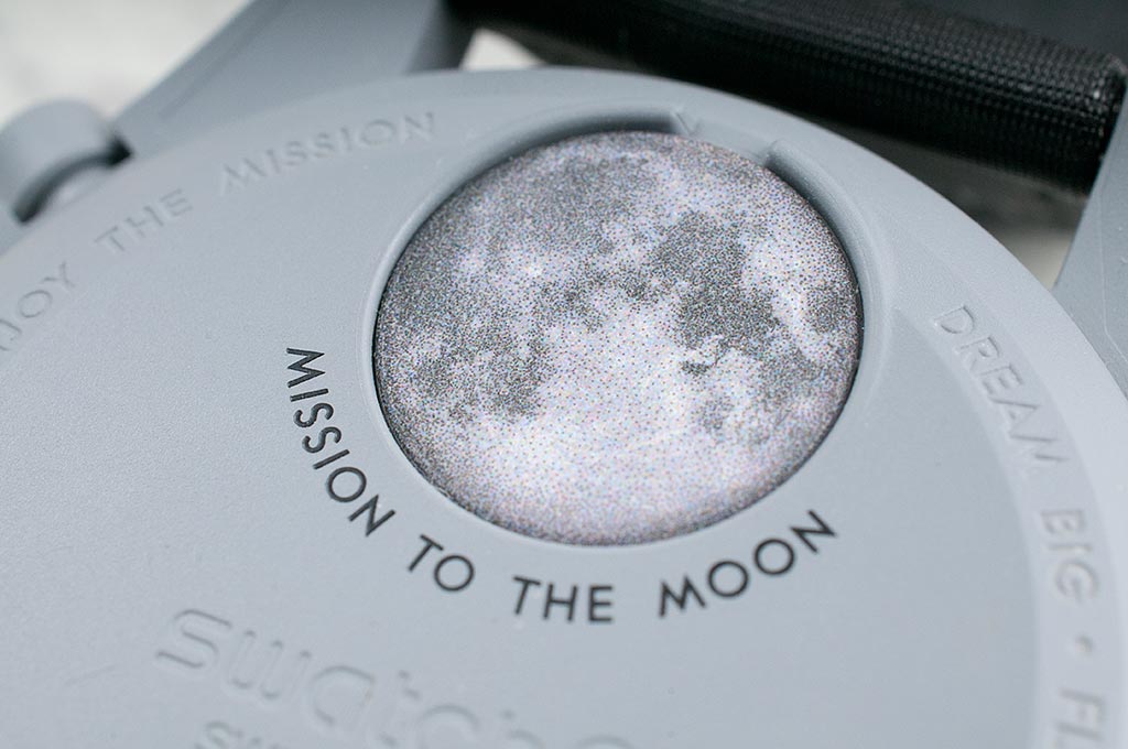 Swatch Omega x Moon Mission To The Moonphase - Full Moon Speedmaster Full White Moonswatch