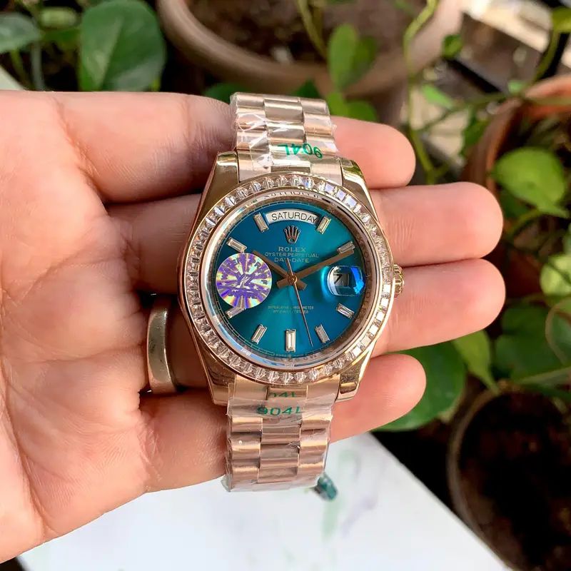 Role_x Day-Date Rose Gold Blue Dial Diamond Bezel