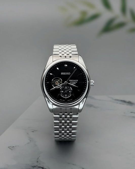 Seiko Presage Silver Black Stainless steel watch
