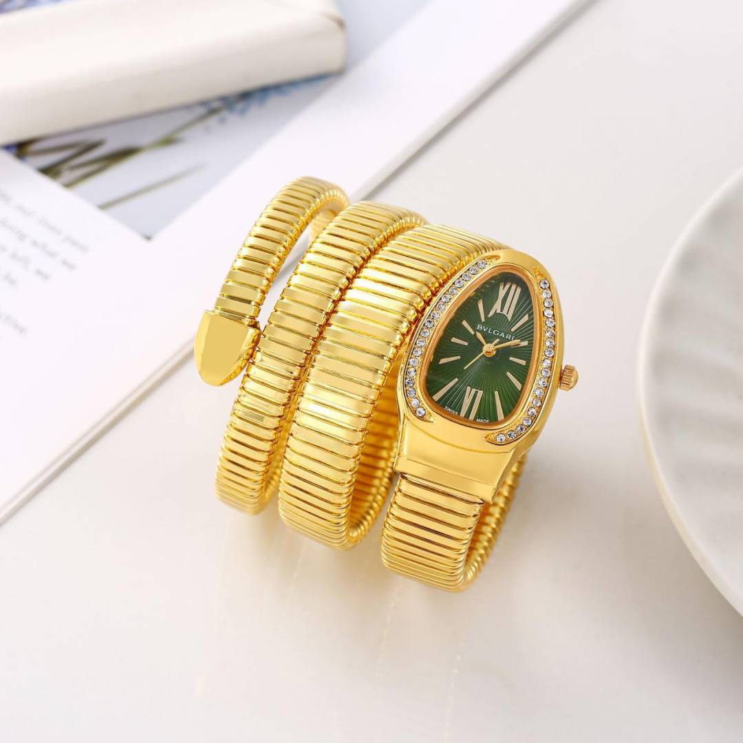 Bvlgar_i Serpenti Golden Strap Green Dial