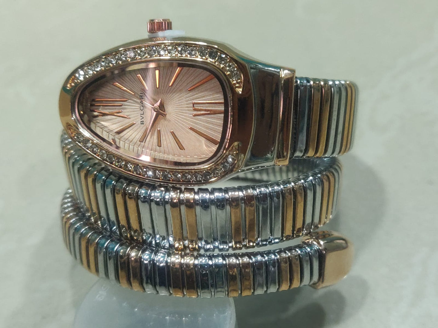 Bvlgar_i Serpenti Dualtone Pink Dial
